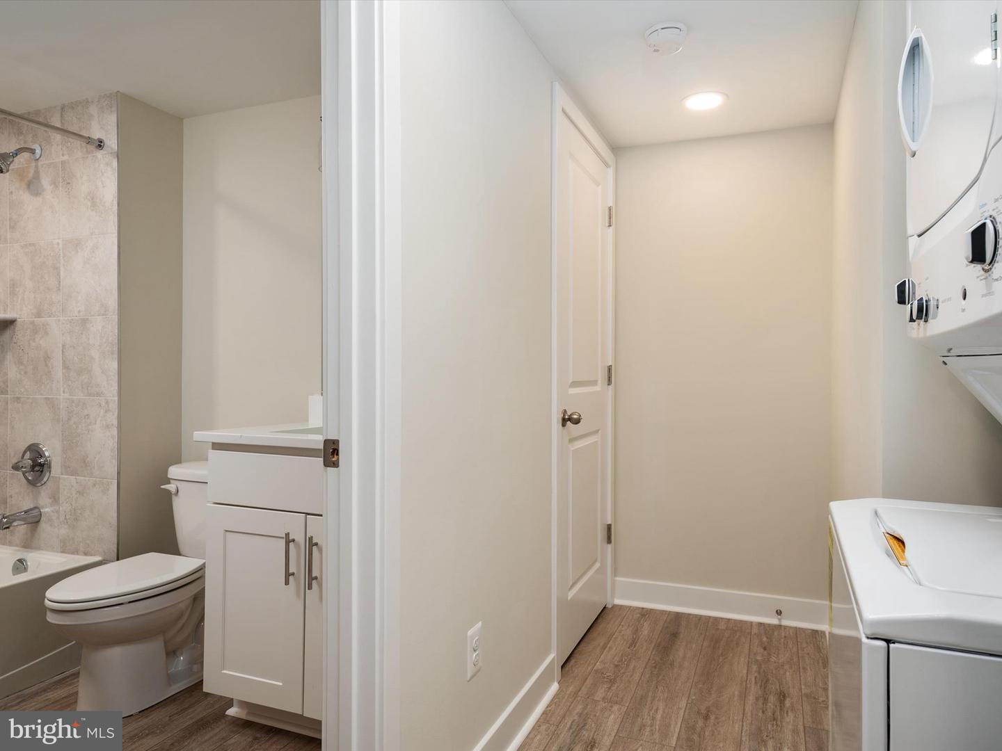 Glen Burnie, Maryland, 21060, United States, 3 Bedrooms Bedrooms, ,2 BathroomsBathrooms,Residential,For Sale,1958960