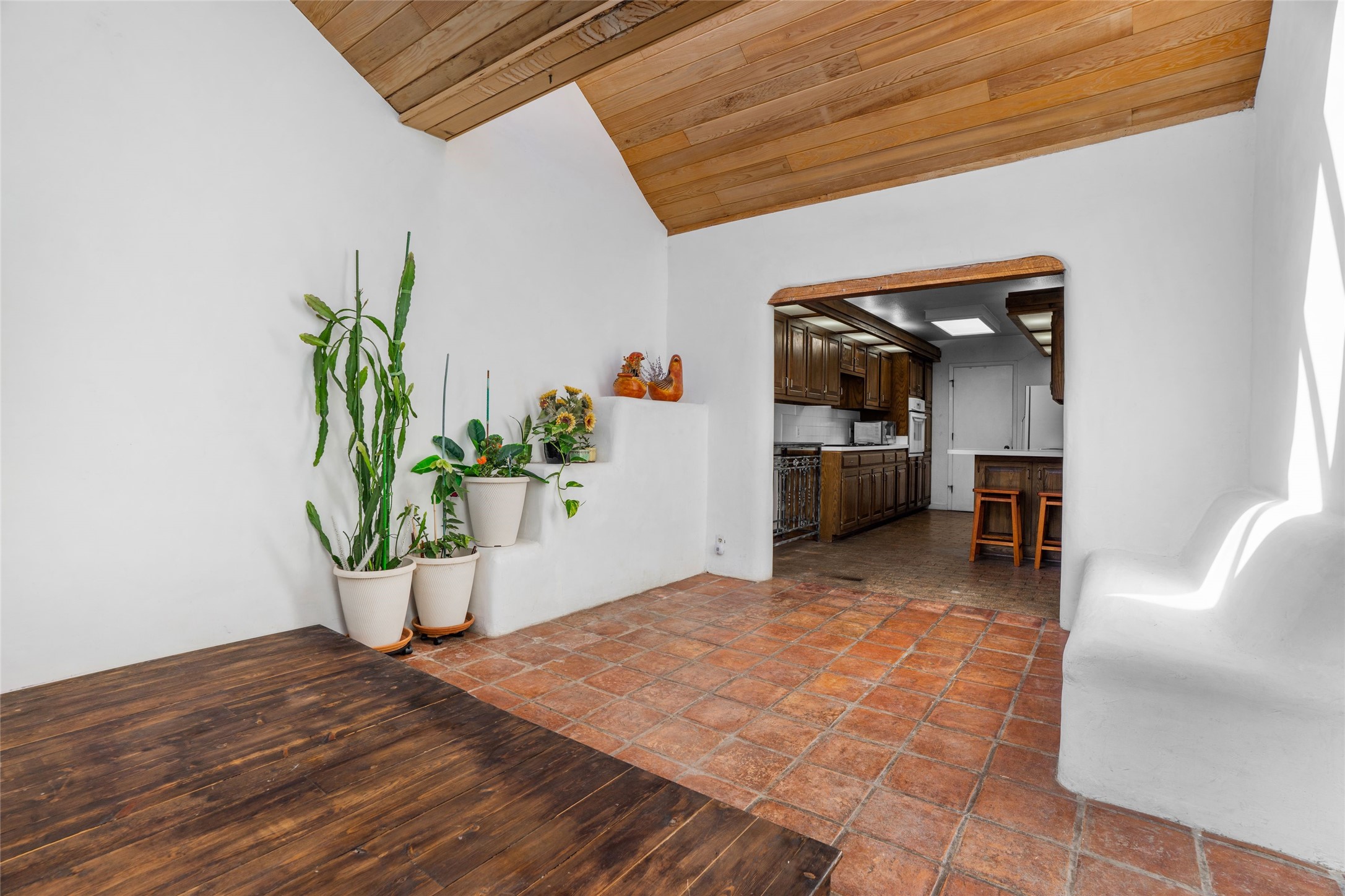  329 Calle Loma Norte - 物件實景