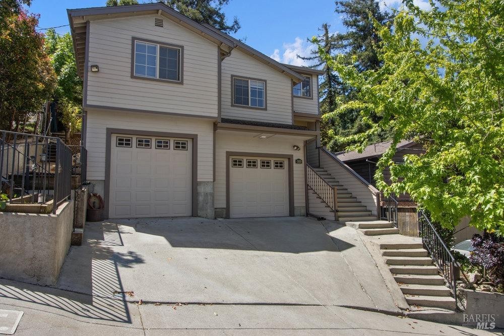 803 Winslow Street, Crockett, California, 94525, United States, 5 Bedrooms Bedrooms, ,4 BathroomsBathrooms,Residential,For Sale,803 Winslow Street,1526190