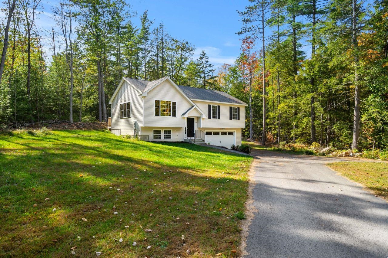 Mont Vernon, New Hampshire, 03057, United States, 3 Bedrooms Bedrooms, ,1 BathroomBathrooms,Residential,For Sale,1998369