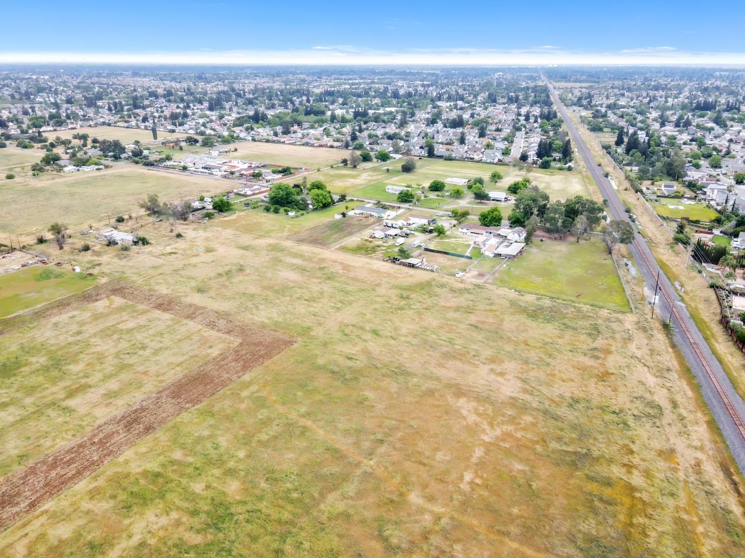 Sacramento, California, 95828, United States, ,Land,For Sale,2040311
