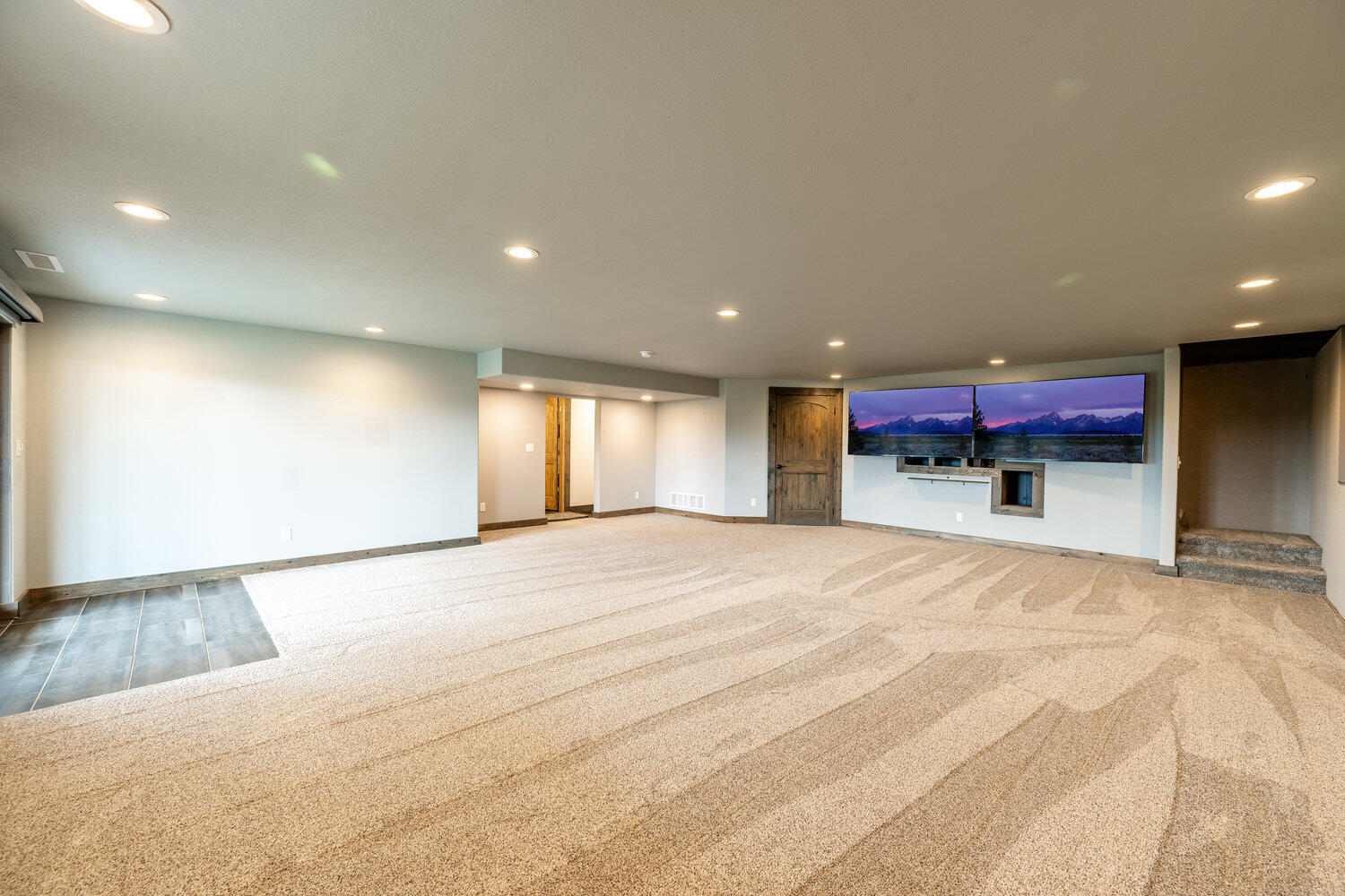 Sheridan, Wyoming, 82801, United States, 3 Bedrooms Bedrooms, ,3 BathroomsBathrooms,Residential,For Sale,1885814