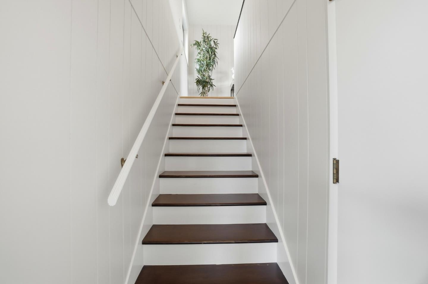 South San Francisco, California, 94080, United States, 4 Bedrooms Bedrooms, ,2 BathroomsBathrooms,Residential,For Sale,1992905