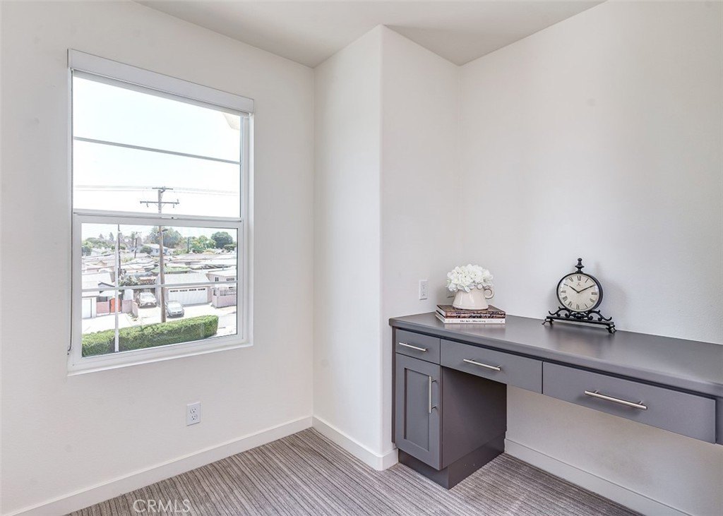 La Mirada, California, 90638, United States, 3 Bedrooms Bedrooms, ,4 BathroomsBathrooms,Residential,For Sale,1927510