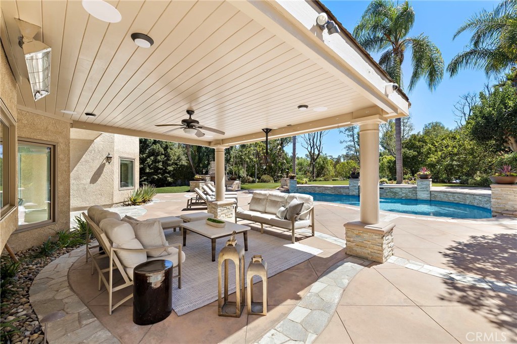 Laguna Hills, California, 92653, United States, 7 Bedrooms Bedrooms, ,5 BathroomsBathrooms,Residential,For Sale,1941687