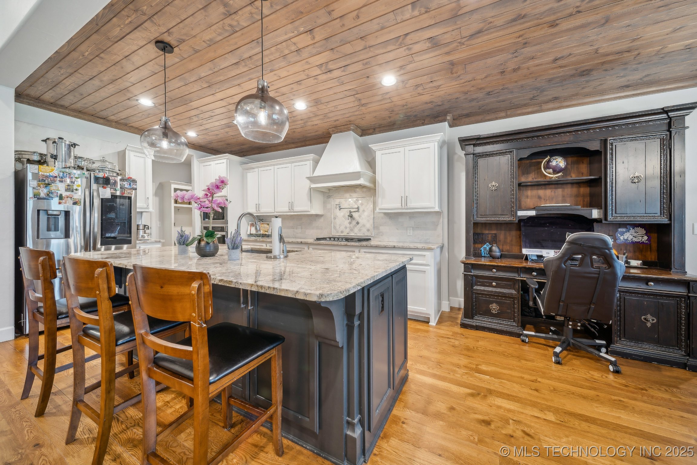 Bixby, Oklahoma, 74008, United States, 4 Bedrooms Bedrooms, ,3 BathroomsBathrooms,Residential,For Sale,1907158