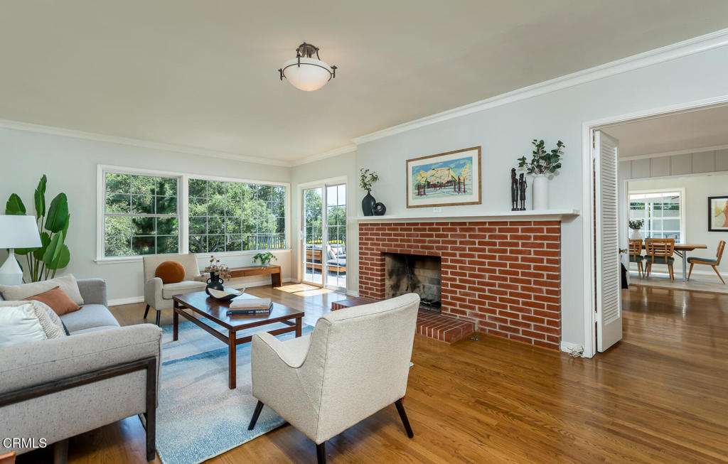 La Canada Flintridge, California, 91011, United States, 3 Bedrooms Bedrooms, ,1 BathroomBathrooms,Residential,For Sale,1901874