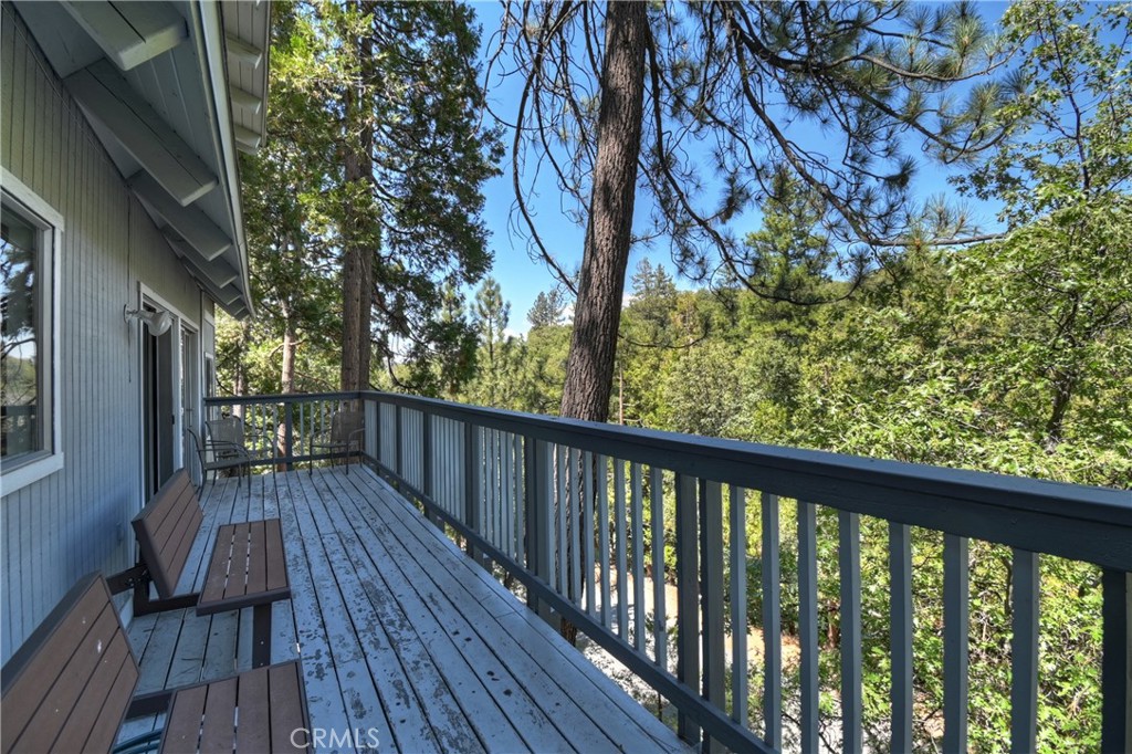 Lake Arrowhead, California, 92352, United States, 4 Bedrooms Bedrooms, ,2 BathroomsBathrooms,Residential,For Sale,1955780