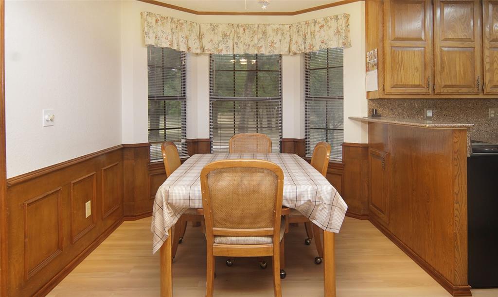 Weatherford, Texas, 76087, United States, 3 Bedrooms Bedrooms, ,2 BathroomsBathrooms,Residential,For Sale,1943652