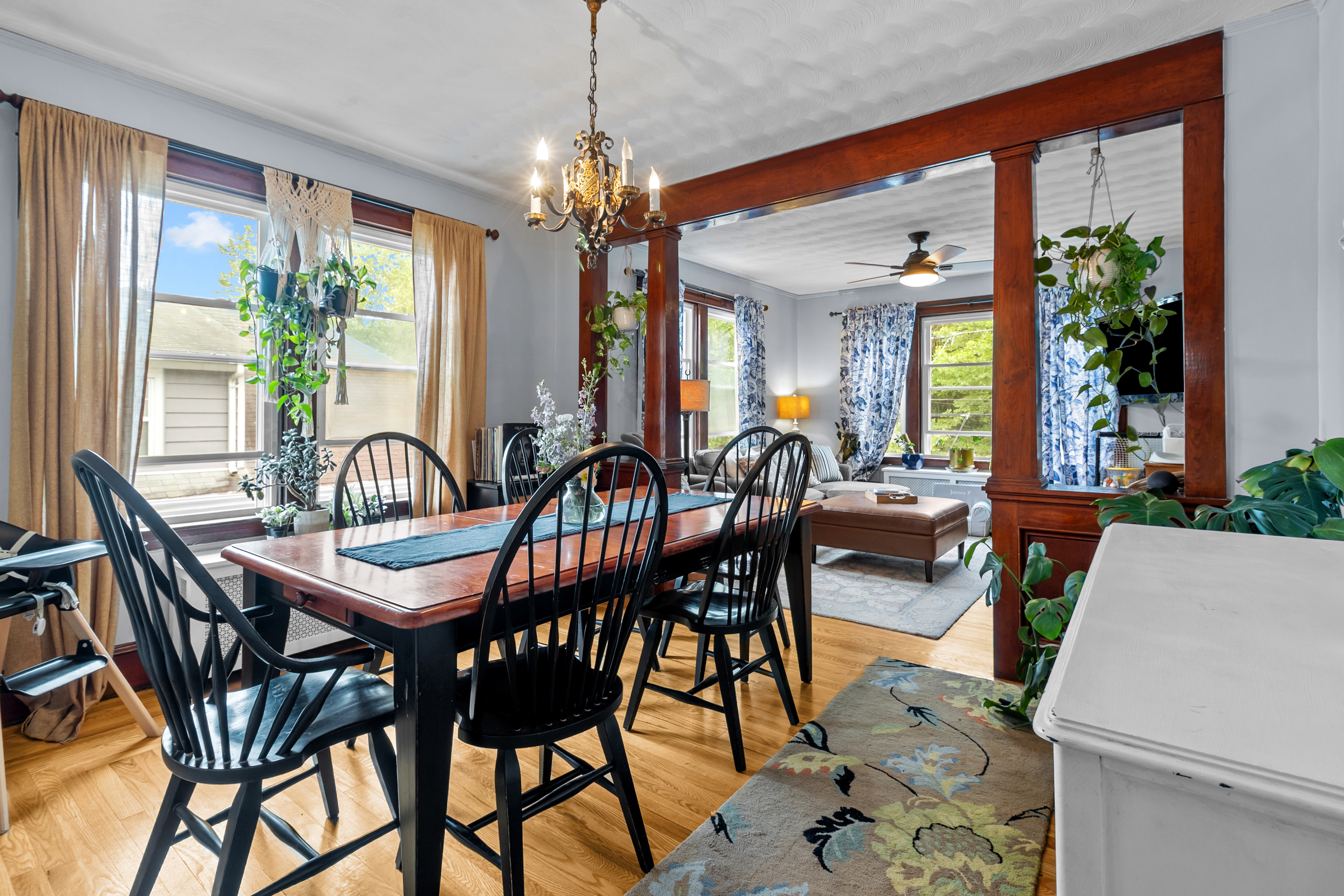  647-649 Pleasant Valley Parkway, Providence, RI, 02908 - 物件實景