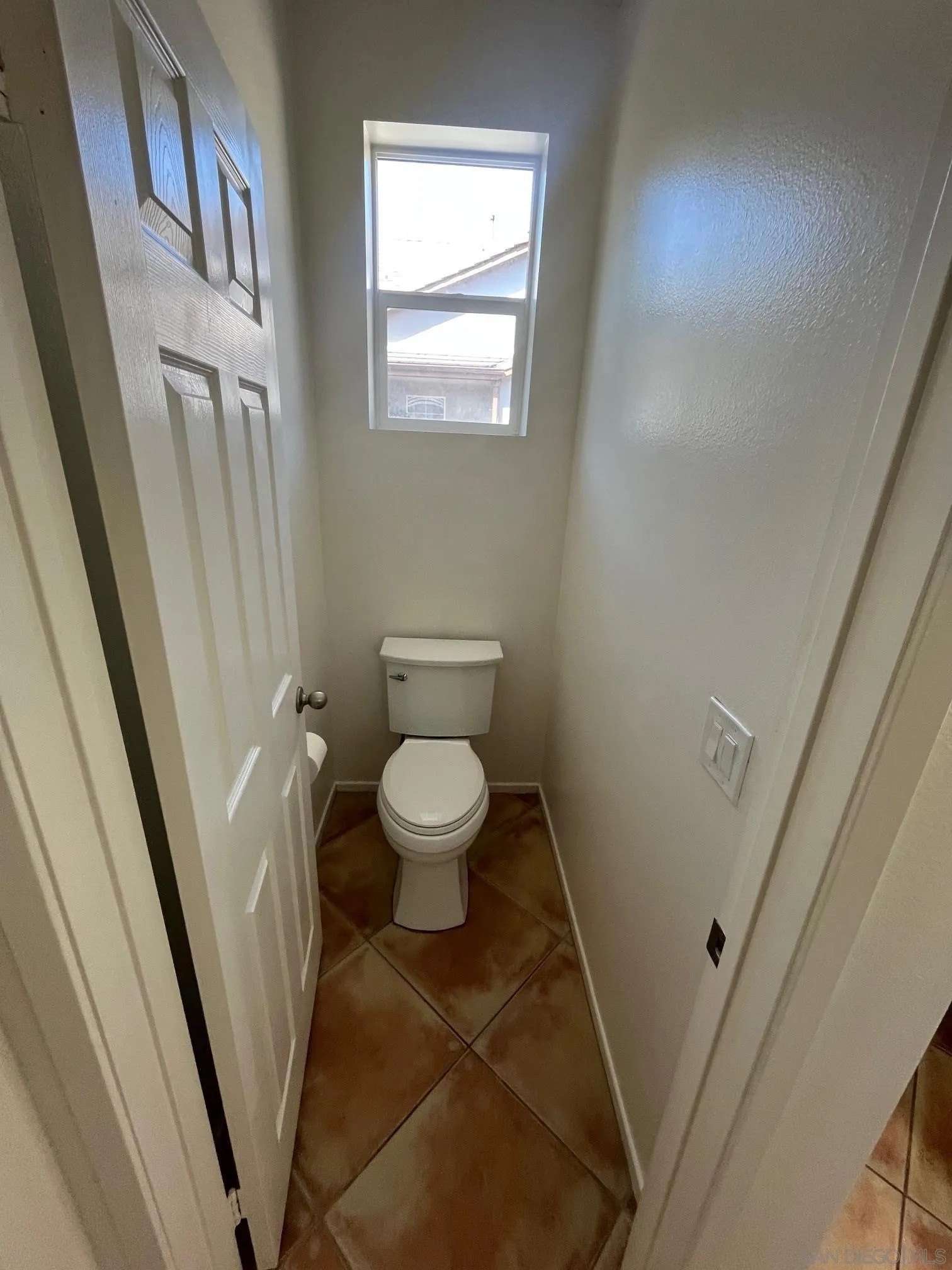 Chula Vista, California, 91915, United States, 2 Bedrooms Bedrooms, ,3 BathroomsBathrooms,Residential,For Sale,1951007