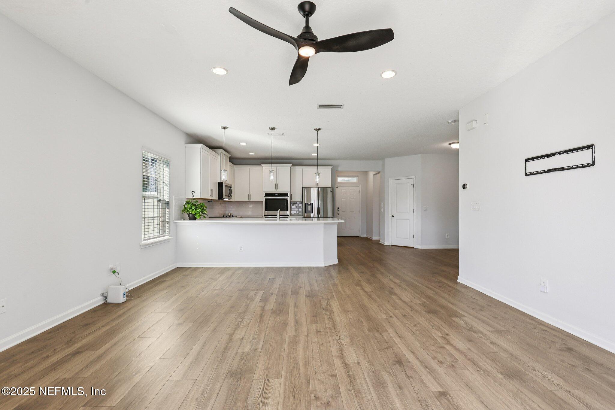 Orange Park, Florida, 32065, United States, 5 Bedrooms Bedrooms, ,4 BathroomsBathrooms,Residential,For Sale,1955378