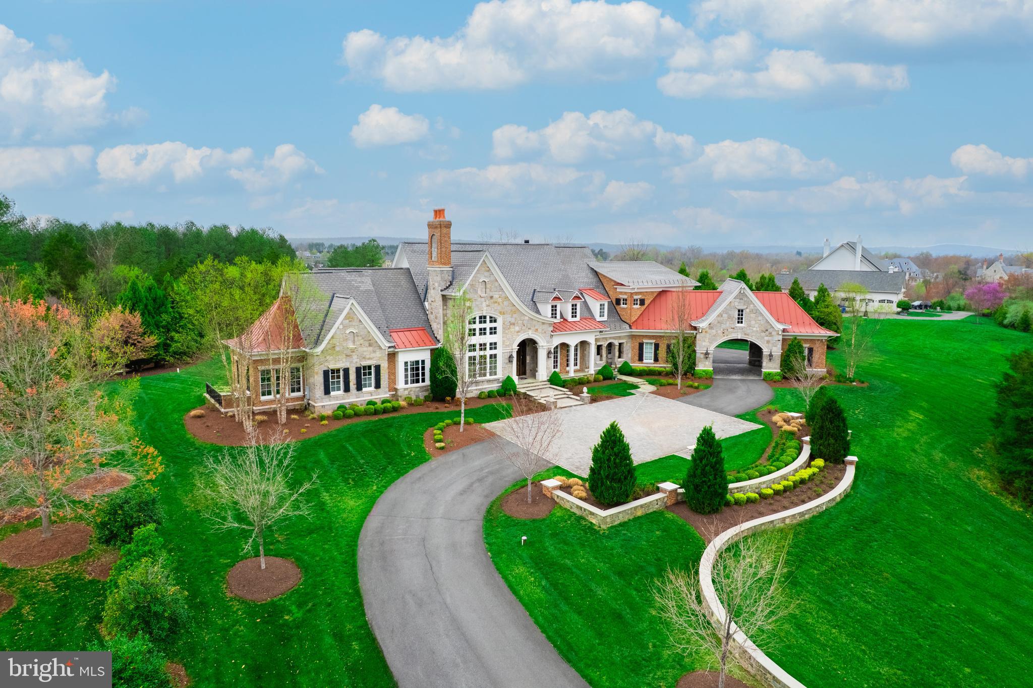 Leesburg, Virginia, 20175, United States, 5 Bedrooms Bedrooms, ,4 BathroomsBathrooms,Residential,For Sale,1776581