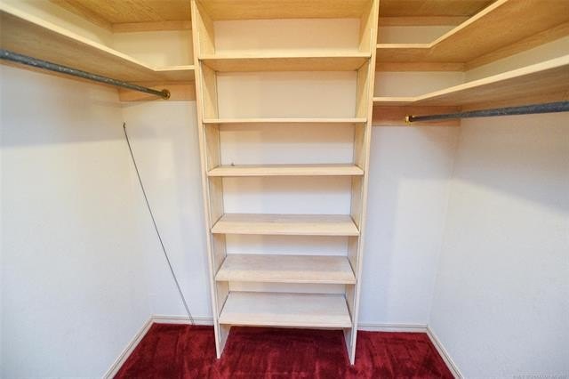 Tahlequah, Oklahoma, 74464, United States, 4 Bedrooms Bedrooms, ,4 BathroomsBathrooms,Residential,For Sale,1975818