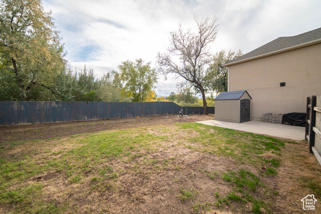 Sandy, Utah, 84070, United States, 3 Bedrooms Bedrooms, ,3 BathroomsBathrooms,Residential,For Sale,1975525