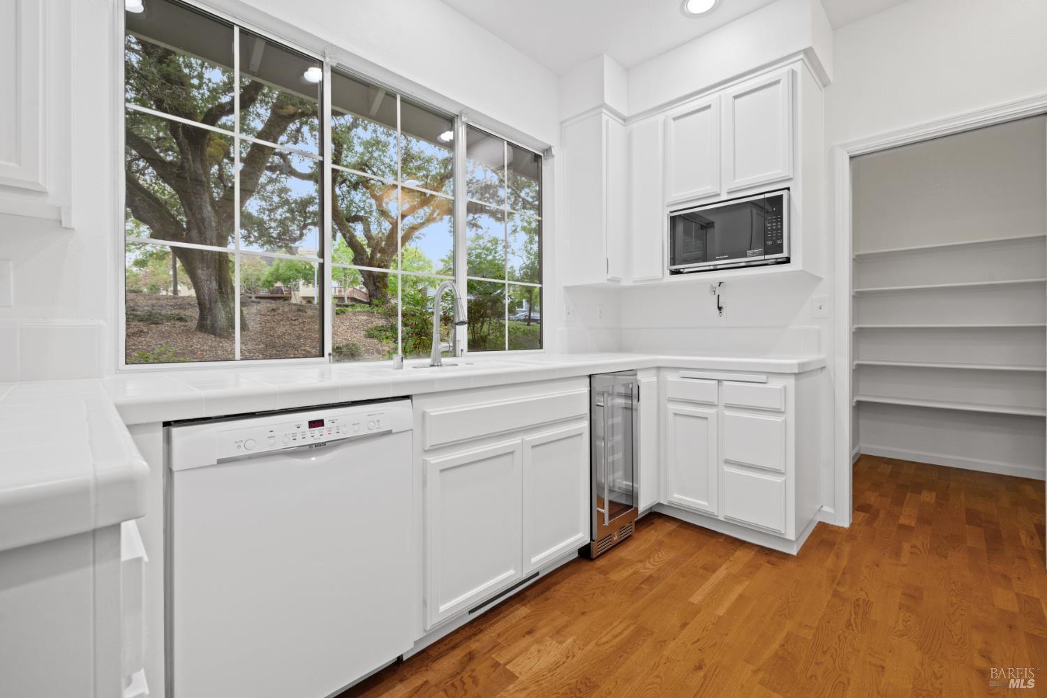 Santa Rosa, California, 95409, United States, 3 Bedrooms Bedrooms, ,3 BathroomsBathrooms,Residential,For Sale,1975608