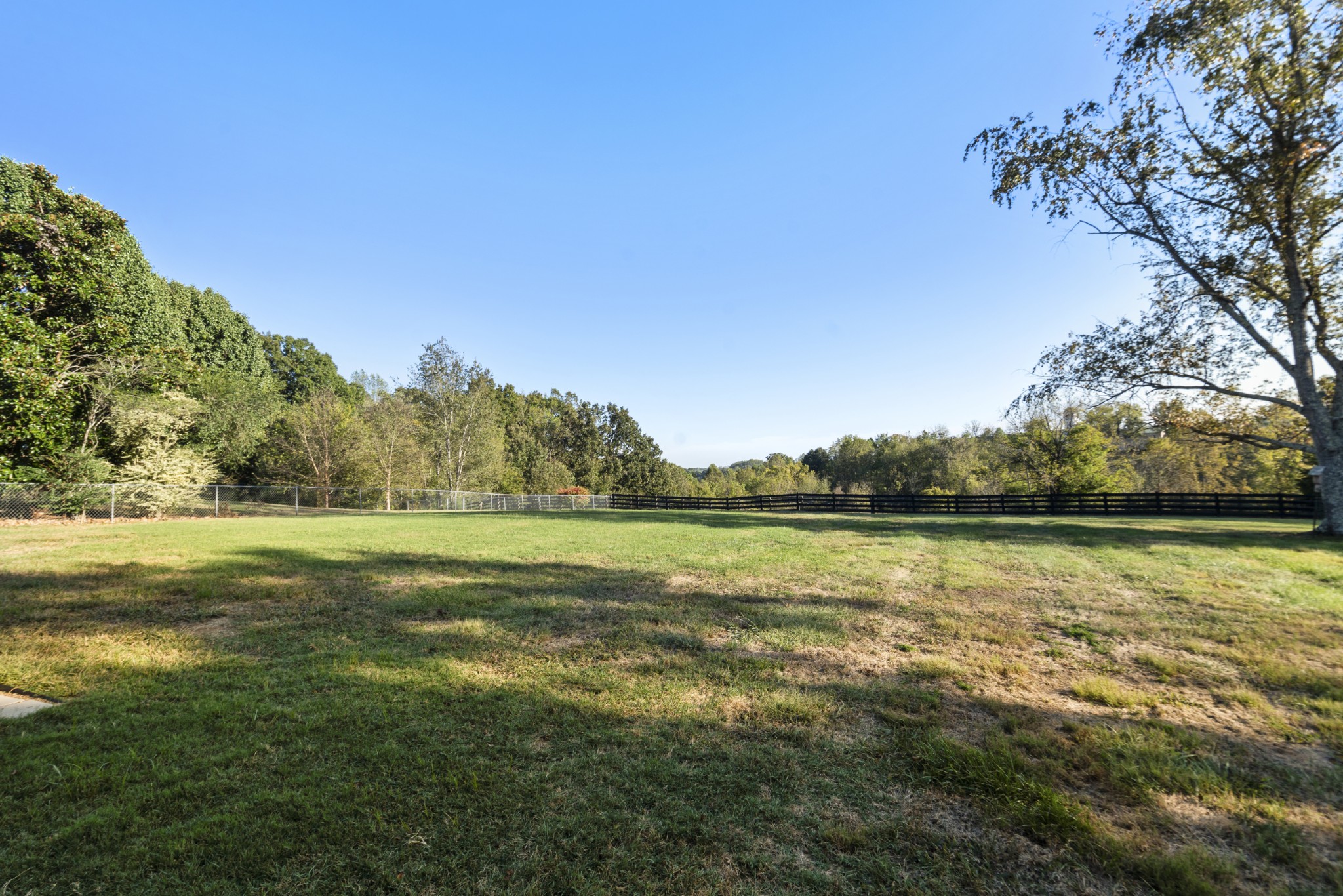  1031 Ridglea Dr, Burns, TN, 37029 - 物件實景