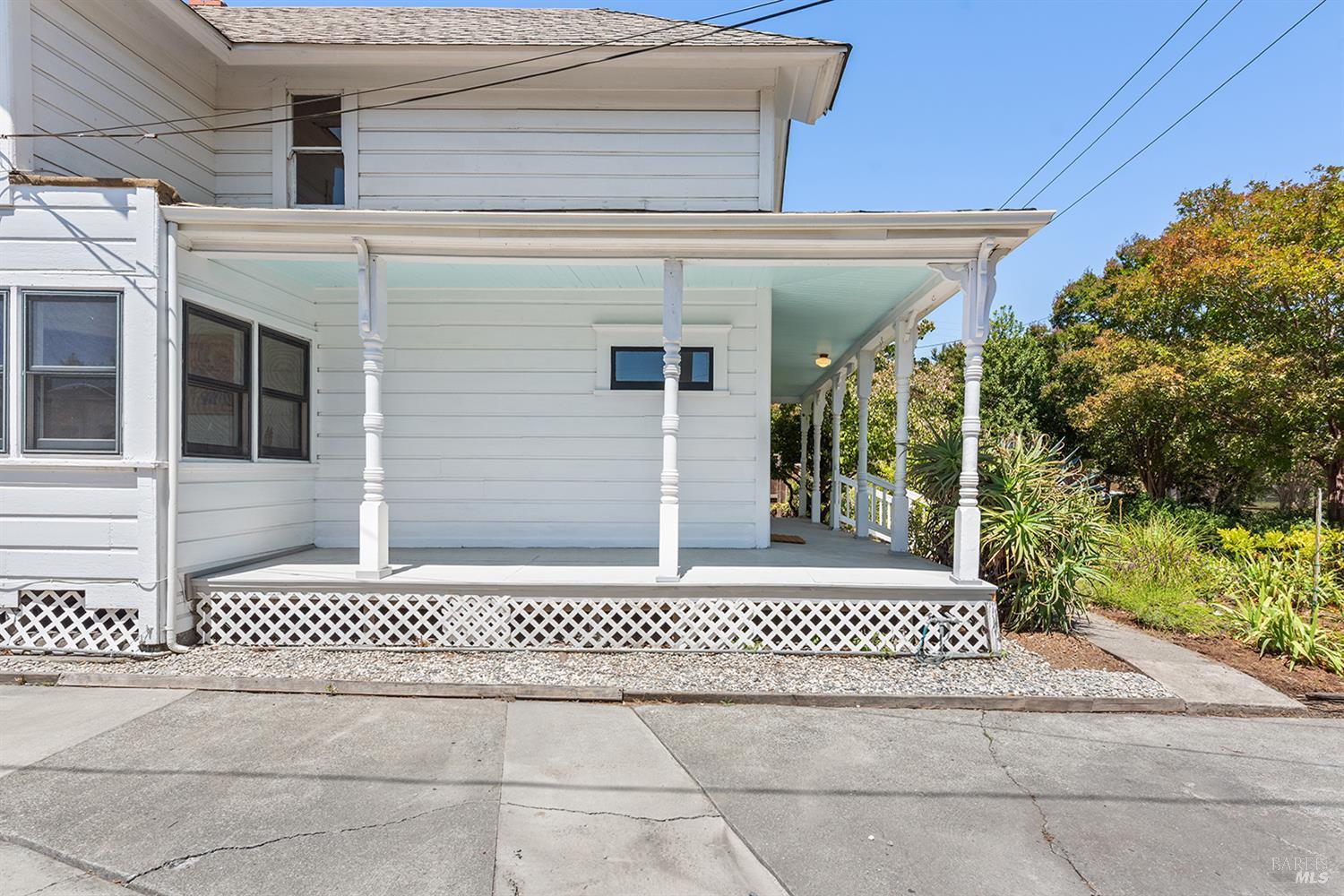 Santa Rosa, California, 95404, United States, 3 Bedrooms Bedrooms, ,3 BathroomsBathrooms,Residential,For Sale,1928881