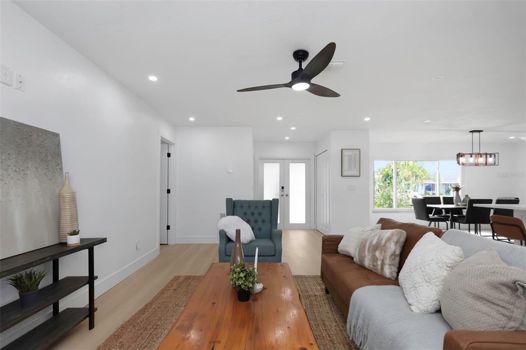 Apollo Beach, Florida, 33572, United States, 3 Bedrooms Bedrooms, ,2 BathroomsBathrooms,Residential,For Sale,1907678