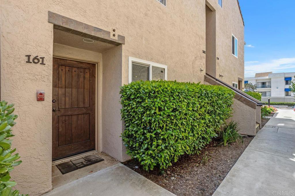 San Diego, California, 92122, United States, 1 Bedroom Bedrooms, ,1 BathroomBathrooms,Residential,For Sale,1987657