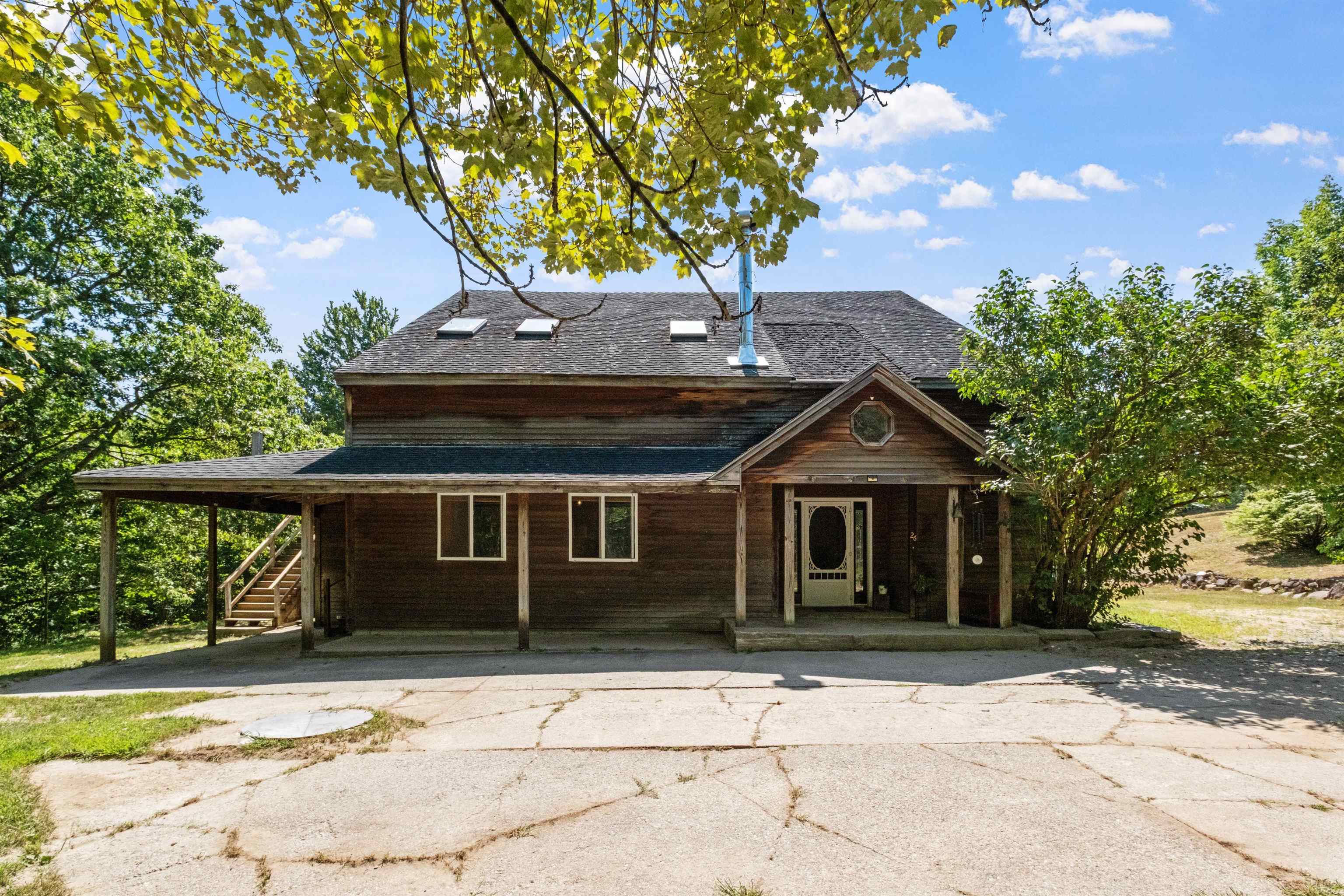 Bradford, New Hampshire, 03221, United States, 4 Bedrooms Bedrooms, ,1 BathroomBathrooms,Residential,For Sale,1924842