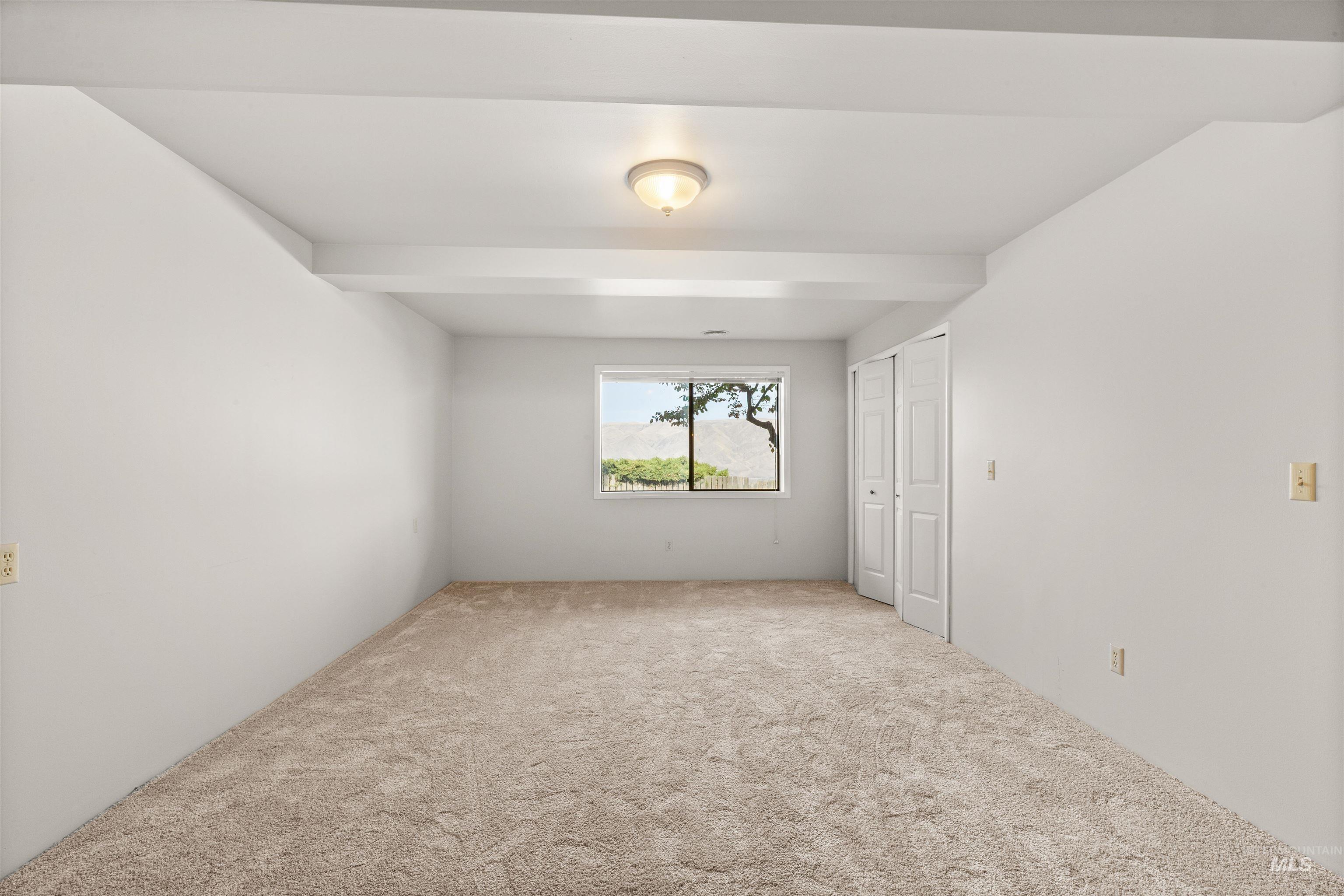 Lewiston, Idaho, 83501, United States, 4 Bedrooms Bedrooms, ,Residential,For Sale,1862440