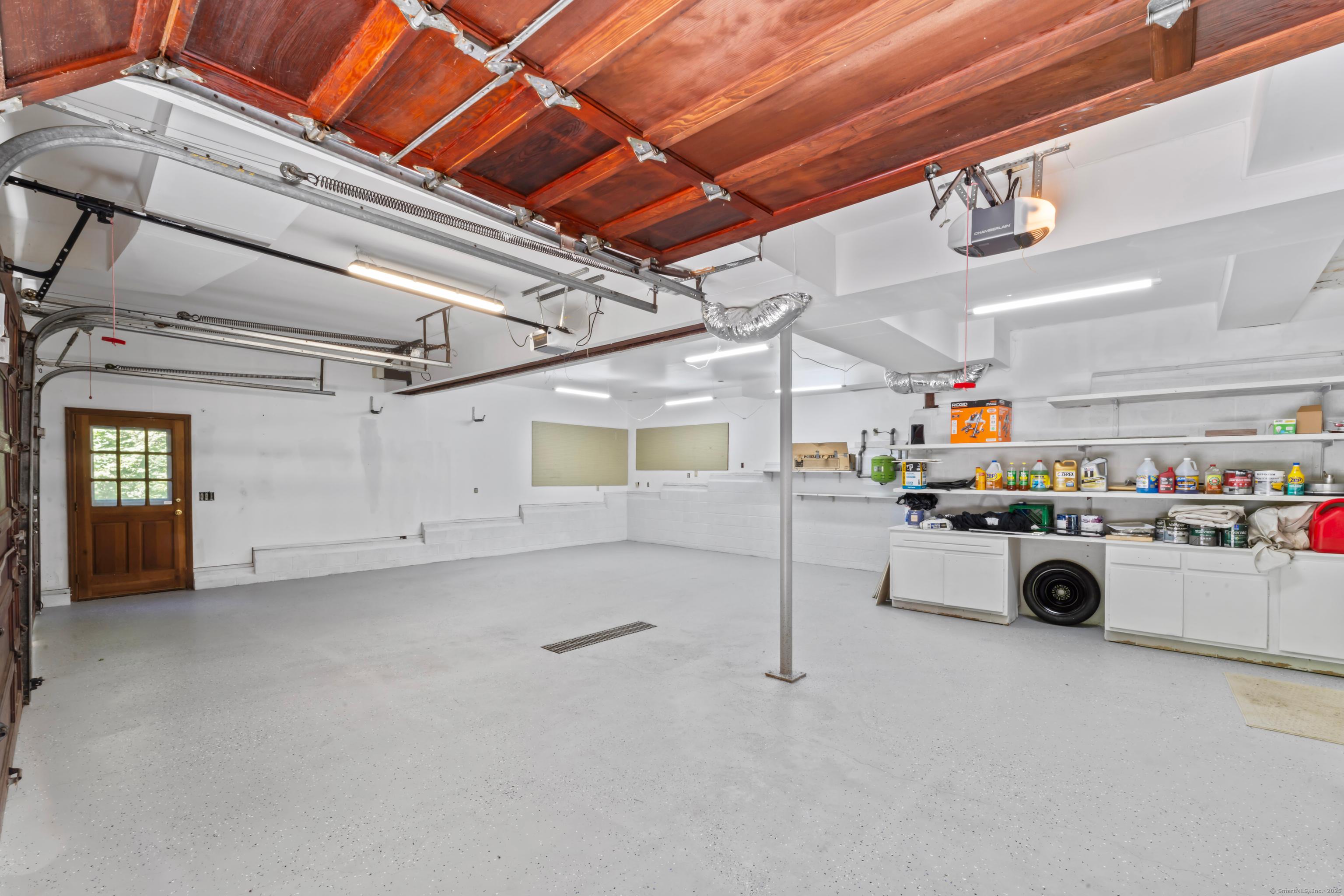 Stamford, Connecticut, 06903, United States, 4 Bedrooms Bedrooms, ,4 BathroomsBathrooms,Residential,For Sale,1987323