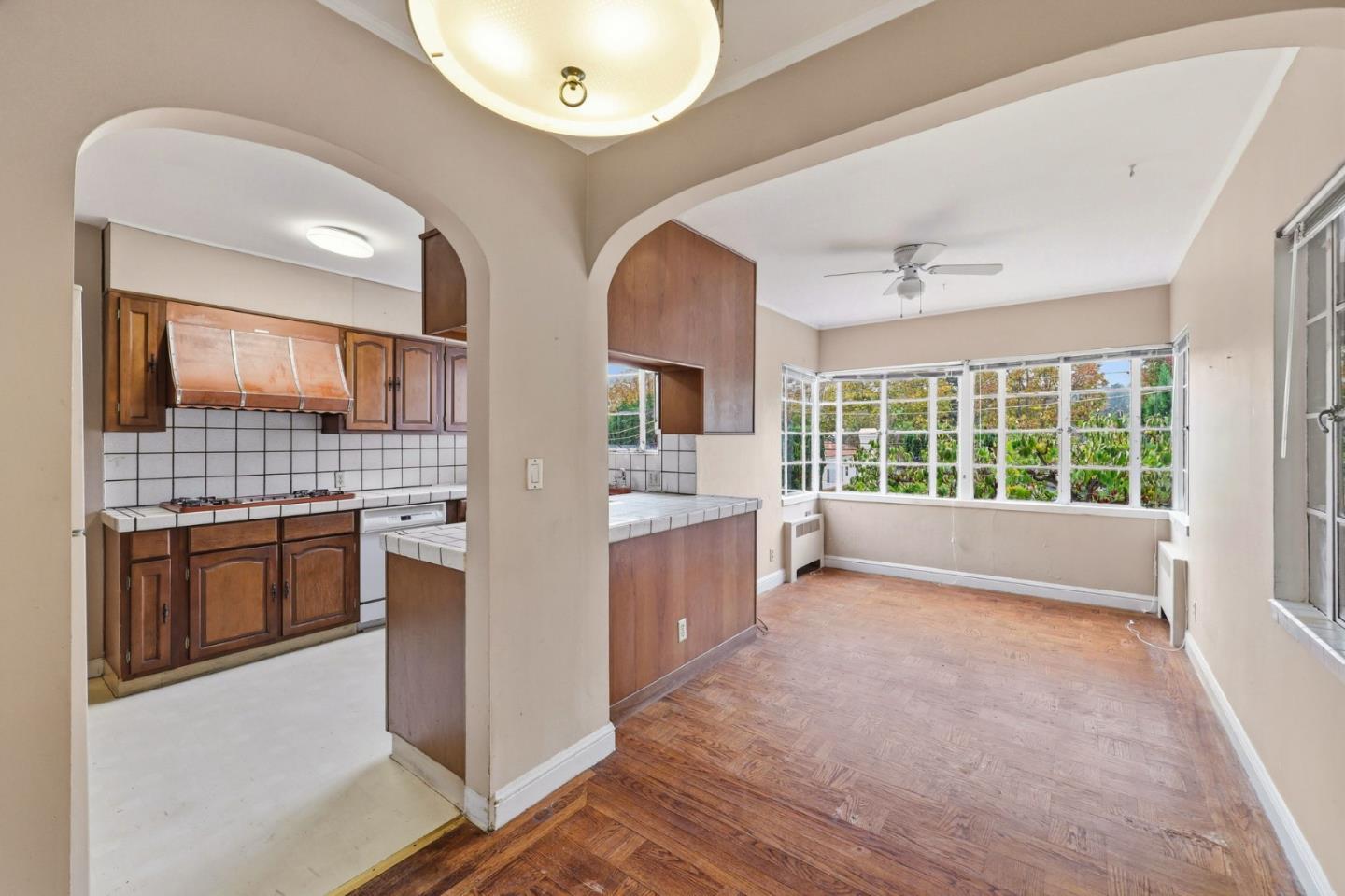 Burlingame, California, 94010, United States, 2 Bedrooms Bedrooms, ,2 BathroomsBathrooms,Residential,For Sale,1987615