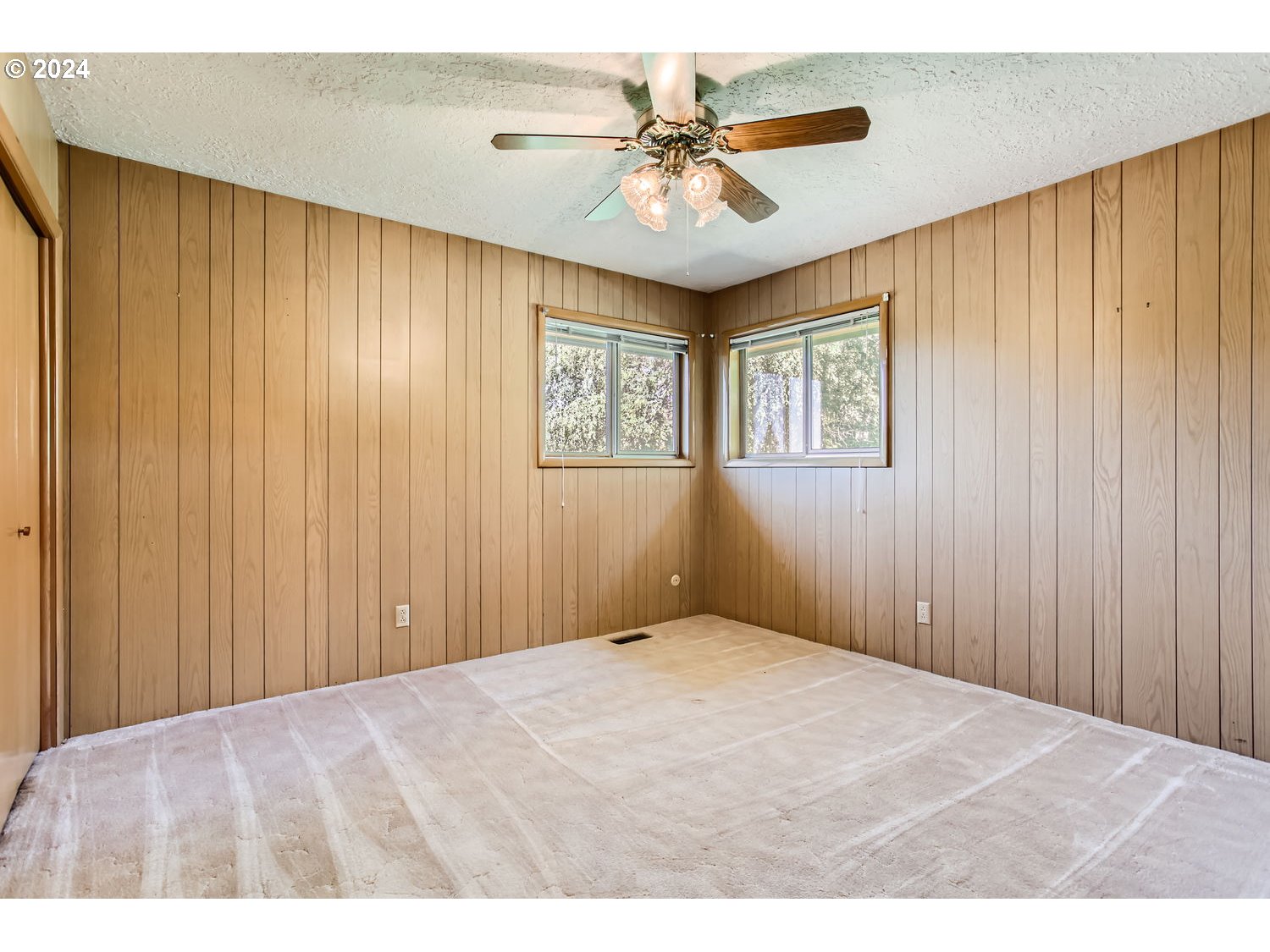 Oregoncity, Oregon, 97045, United States, 3 Bedrooms Bedrooms, ,2 BathroomsBathrooms,Residential,For Sale,1879834