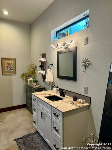 Bandera, Texas, 78003, United States, 3 Bedrooms Bedrooms, ,2 BathroomsBathrooms,Residential,For Sale,1770592
