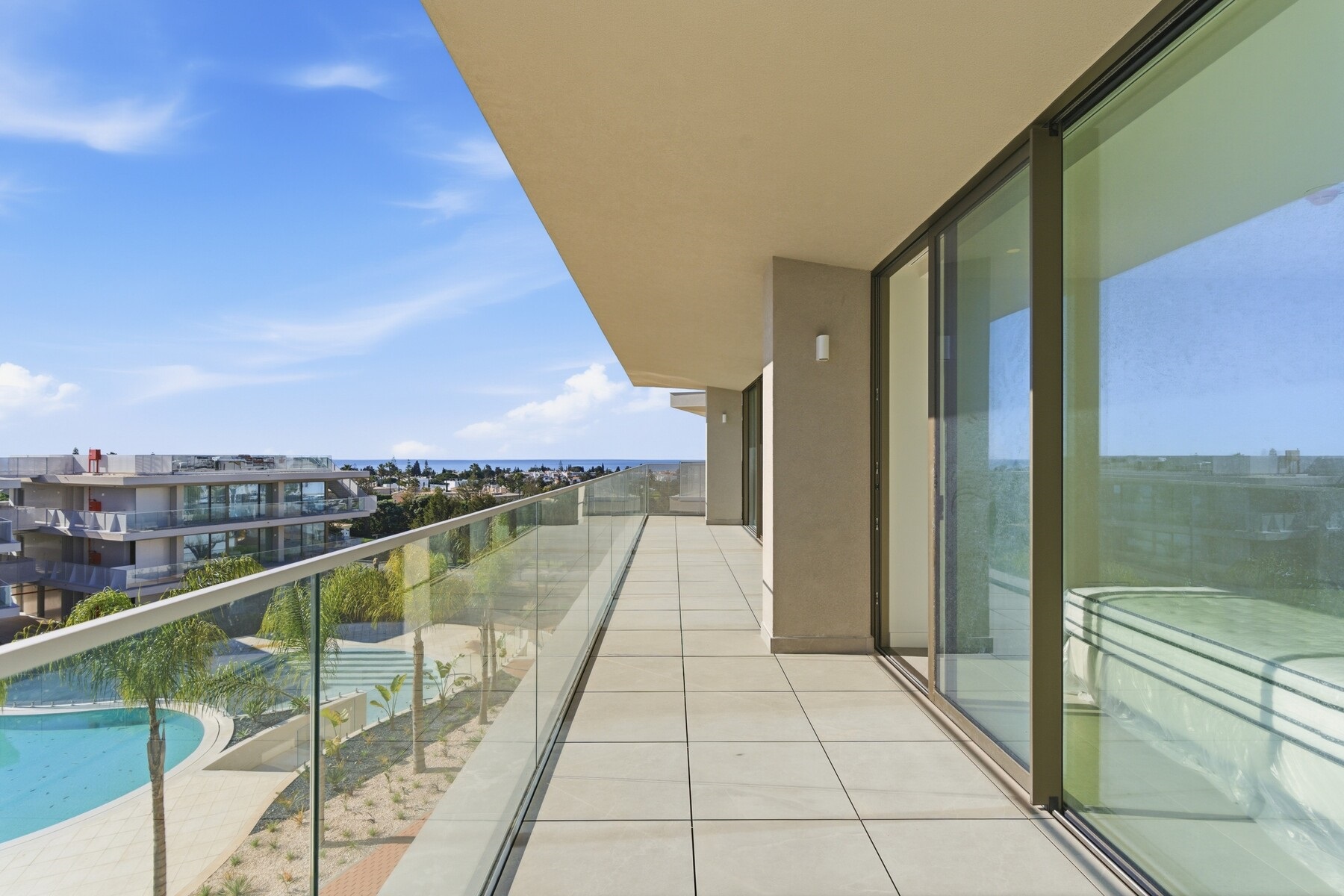  Flat, 2 bedrooms, for Sale - 物件實景