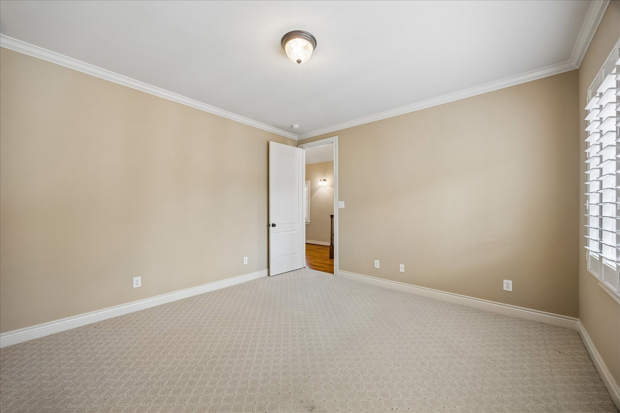  3120 Murworth Drive - 物件實景