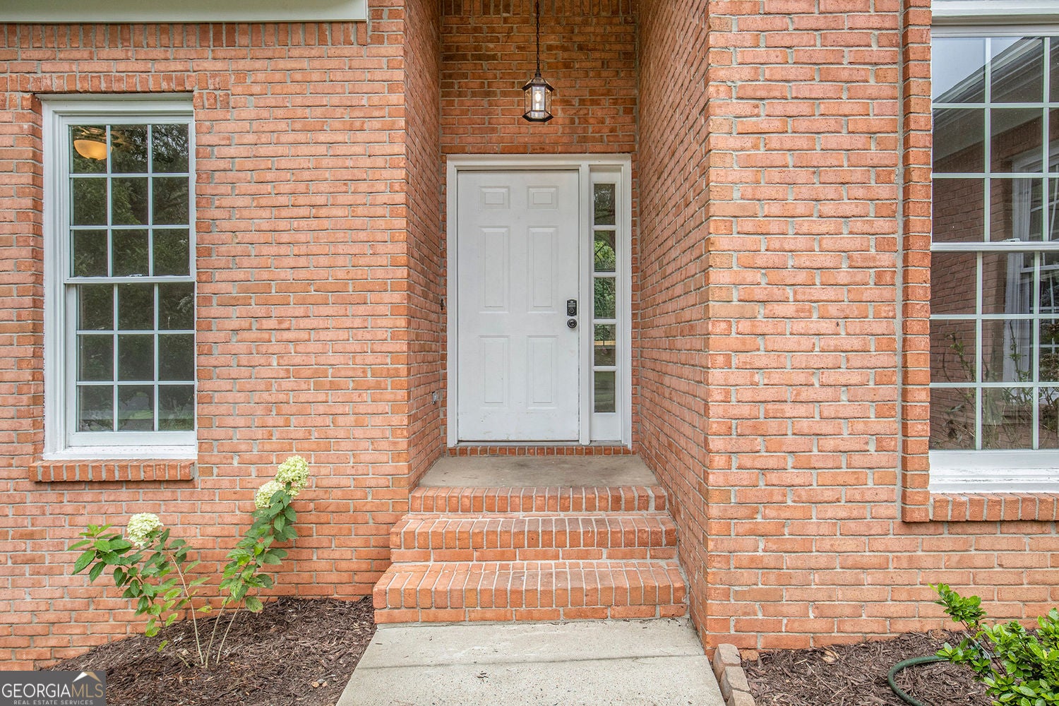 Cumming, Georgia, 30041, United States, 4 Bedrooms Bedrooms, ,3 BathroomsBathrooms,Residential,For Sale,1909669