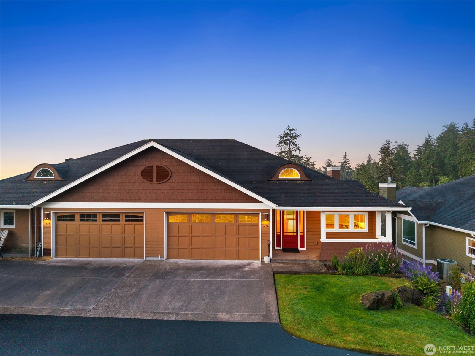 Ilwaco, Washington, 98624, United States, 3 Bedrooms Bedrooms, ,3 BathroomsBathrooms,Residential,For Sale,1978270