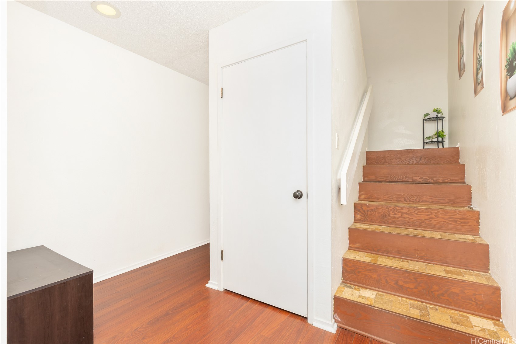 Kaneohe, Hawaii, 96744, United States, 3 Bedrooms Bedrooms, ,3 BathroomsBathrooms,Residential,For Sale,1993029