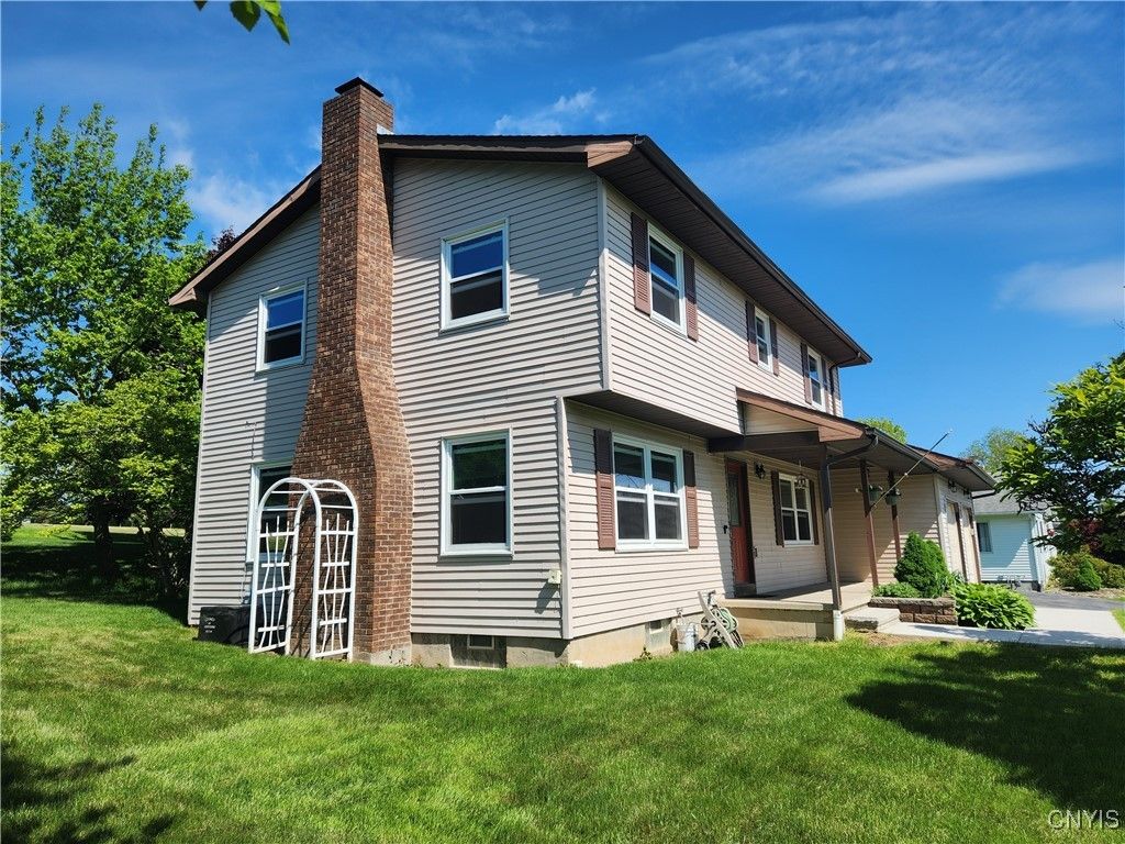 Skaneateles, New York, 13152, United States, 3 Bedrooms Bedrooms, ,3 BathroomsBathrooms,Residential,For Sale,1840315