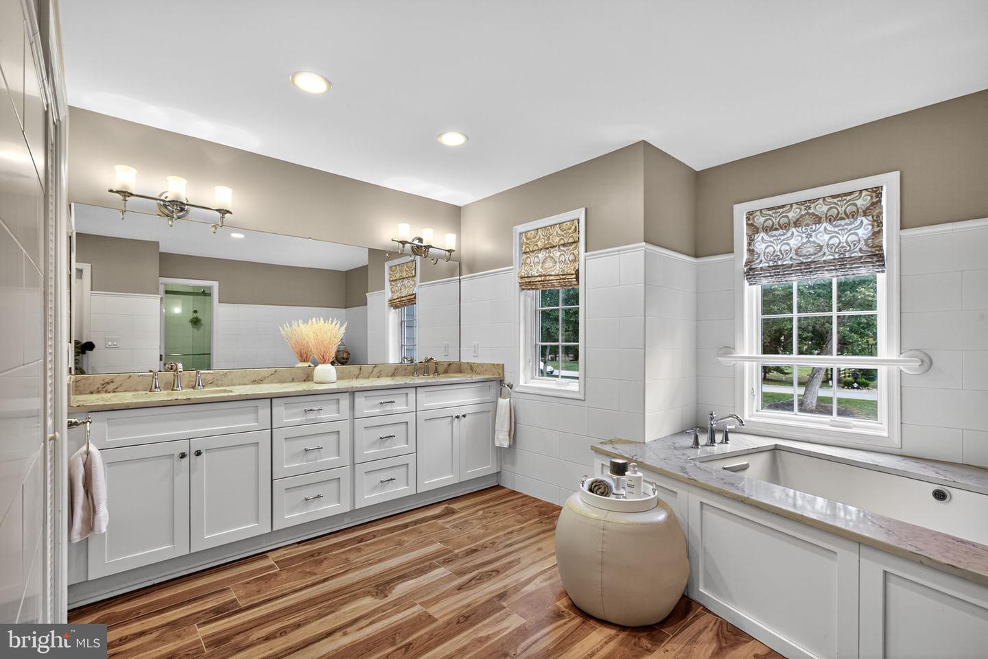 Downingtown, Pennsylvania, 19335, United States, 4 Bedrooms Bedrooms, ,3 BathroomsBathrooms,Residential,For Sale,1939162