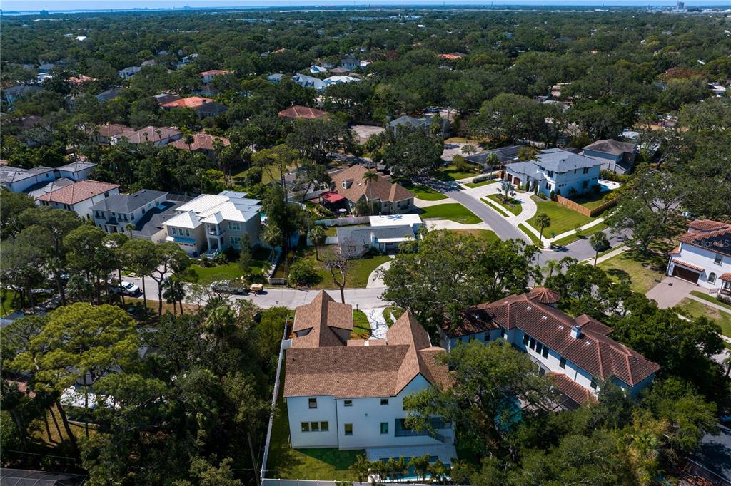Tampa, Florida, 33629, United States, 5 Bedrooms Bedrooms, ,5 BathroomsBathrooms,Residential,For Sale,1837490
