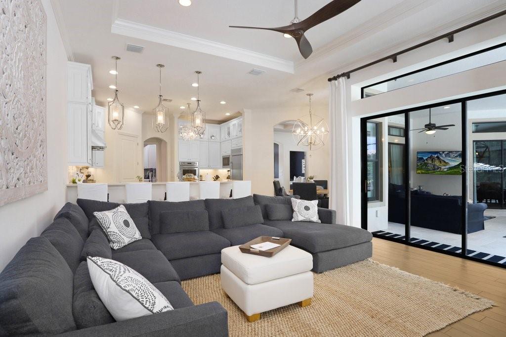 Tampa, Florida, 33626, United States, 4 Bedrooms Bedrooms, ,4 BathroomsBathrooms,Residential,For Sale,1827549