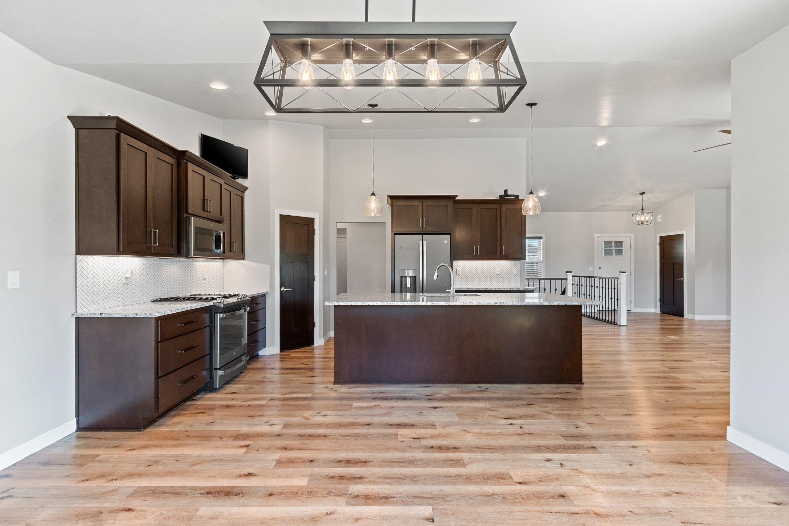 DE PERE, Wisconsin, 54115, United States, 4 Bedrooms Bedrooms, ,4 BathroomsBathrooms,Residential,For Sale,1982498