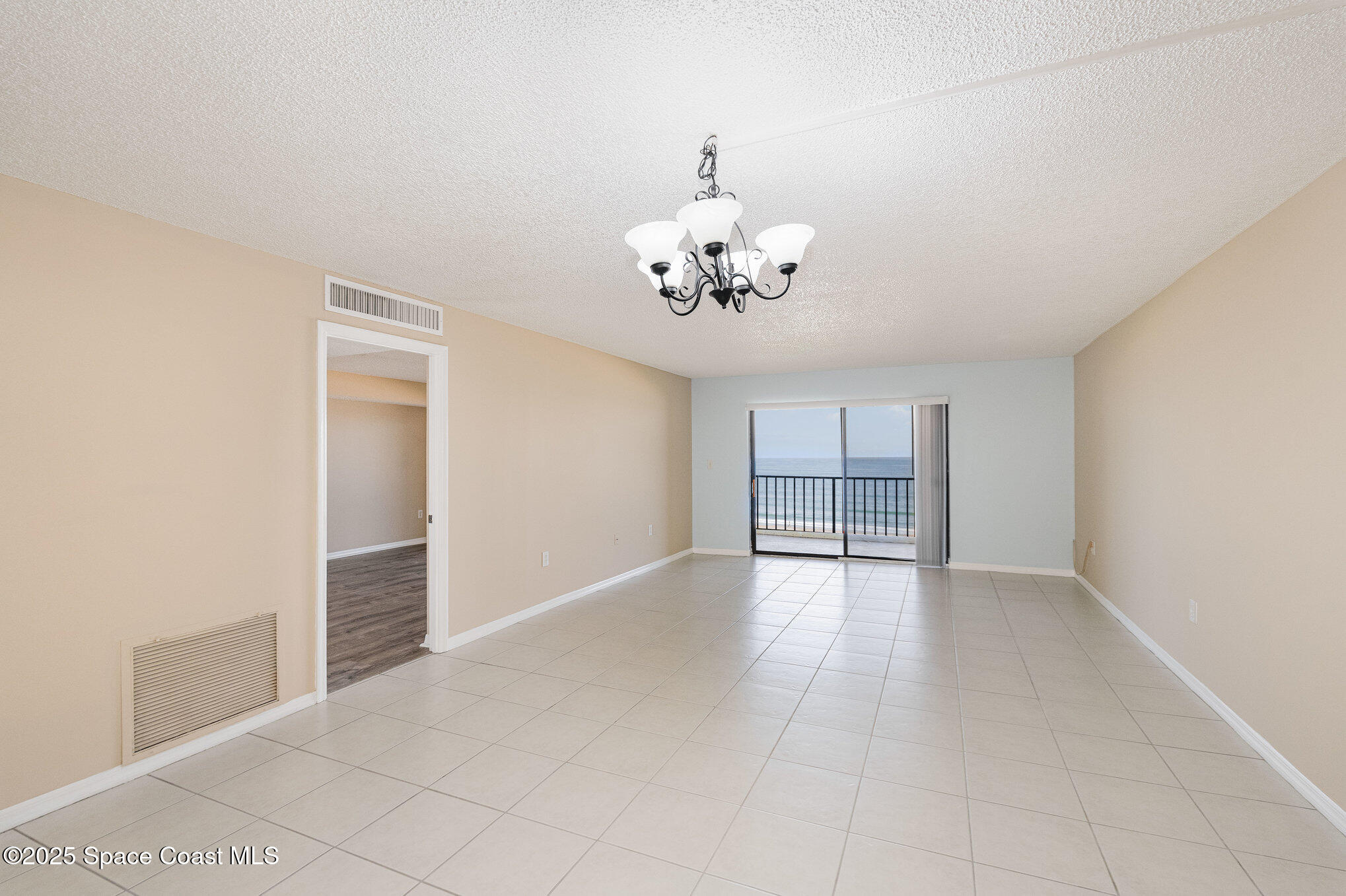 Cocoa Beach, Florida, 32931, United States, 3 Bedrooms Bedrooms, ,2 BathroomsBathrooms,Residential,For Sale,1974236