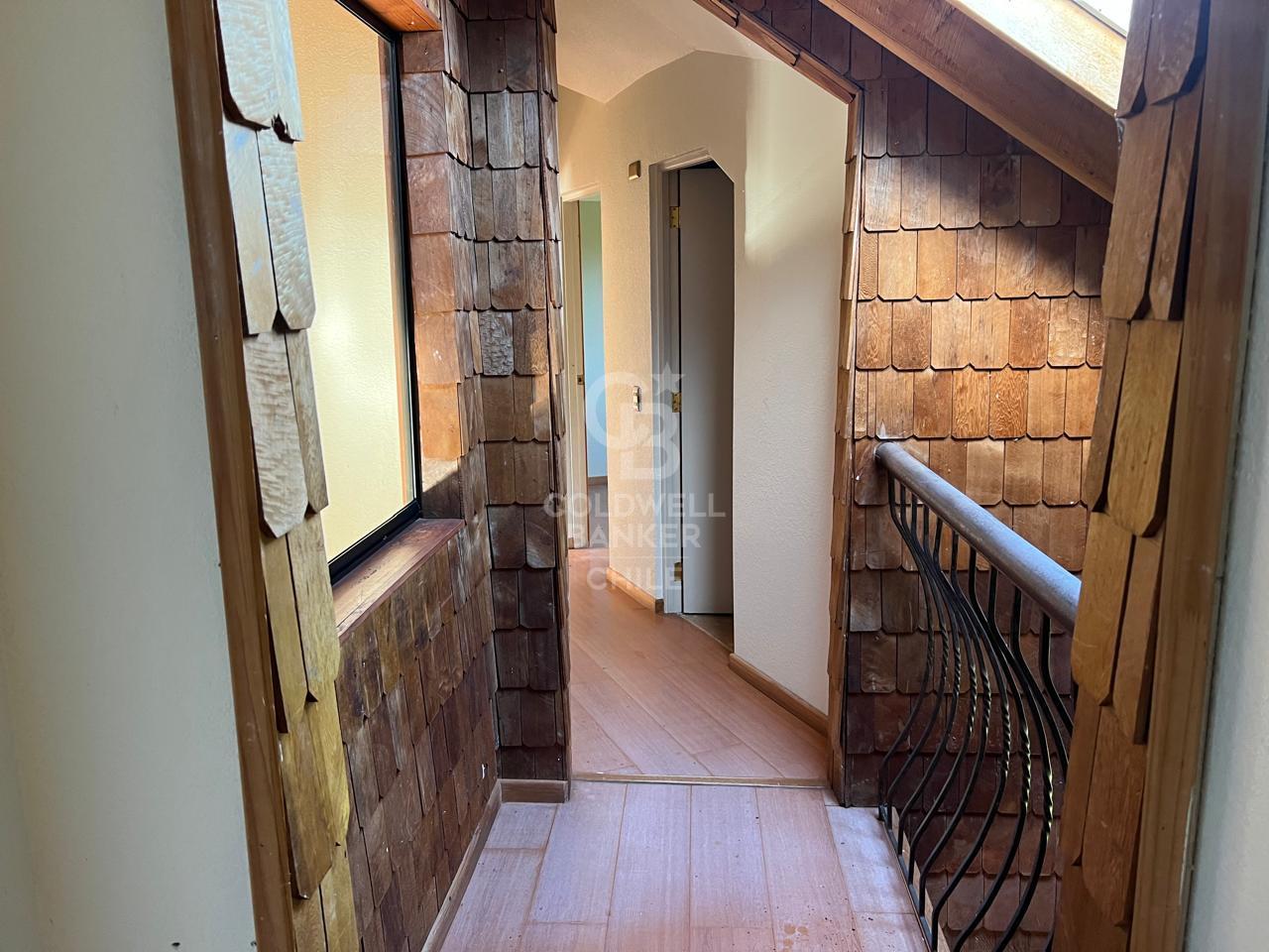 Puerto Varas, Chile, 5 Bedrooms Bedrooms, ,3 BathroomsBathrooms,Residential,For Sale,1837994