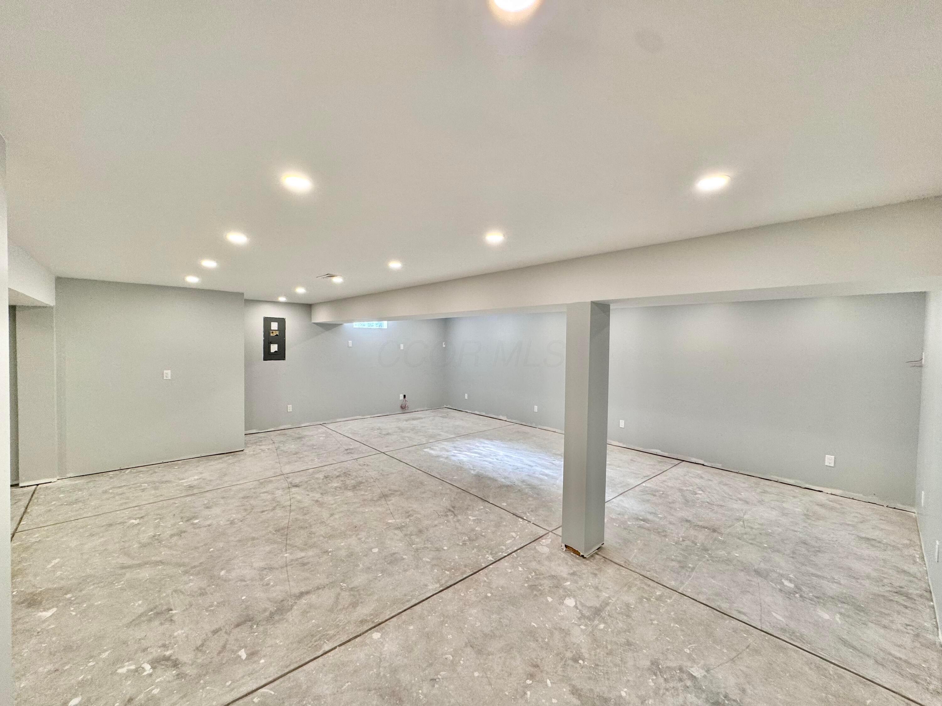 Powell, Ohio, 43065, United States, 3 Bedrooms Bedrooms, ,2 BathroomsBathrooms,Residential,For Sale,1989731