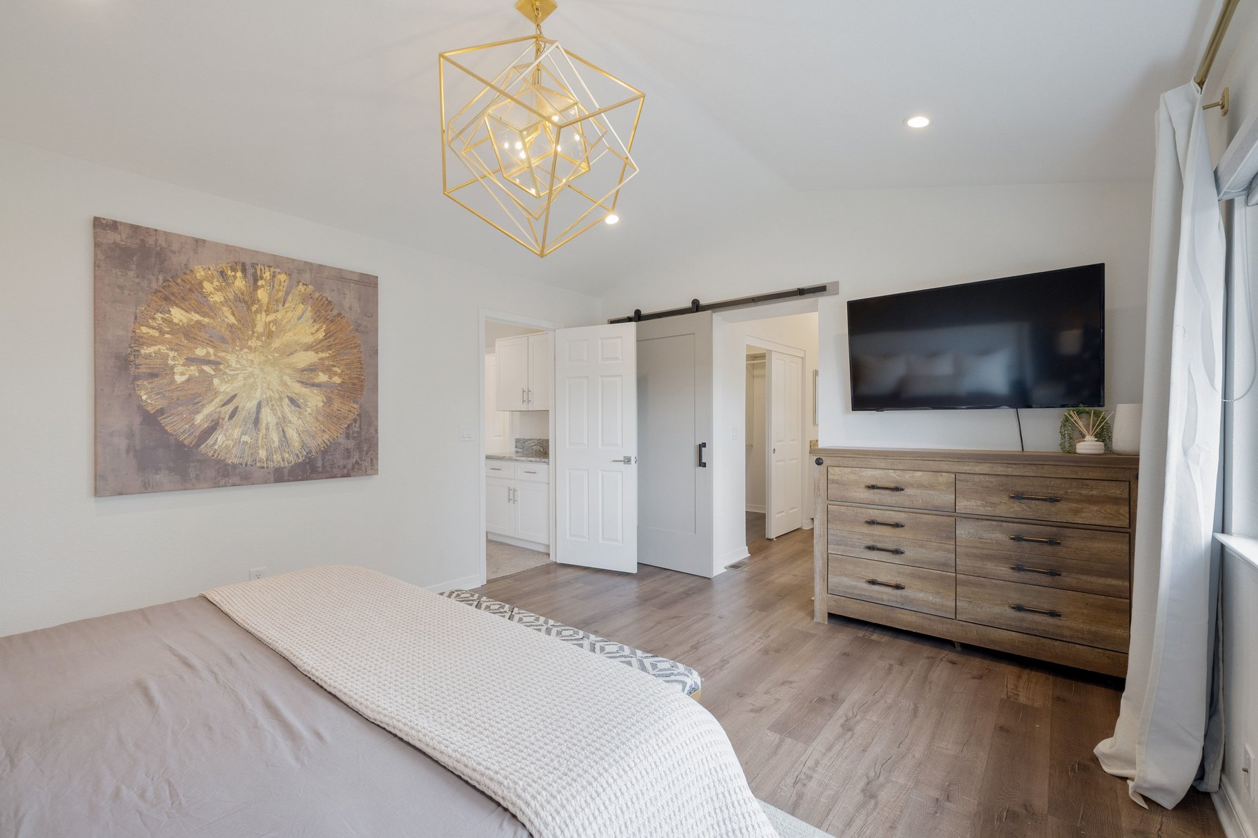  Beautifully renovated home offering warmth and serene living - 物件實景