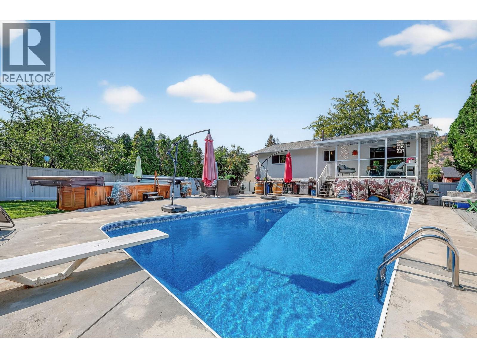 PENTICTON, British Columbia, V2A 7E7, CA, 4 Bedrooms Bedrooms, ,3 BathroomsBathrooms,Residential,For Sale,1947241