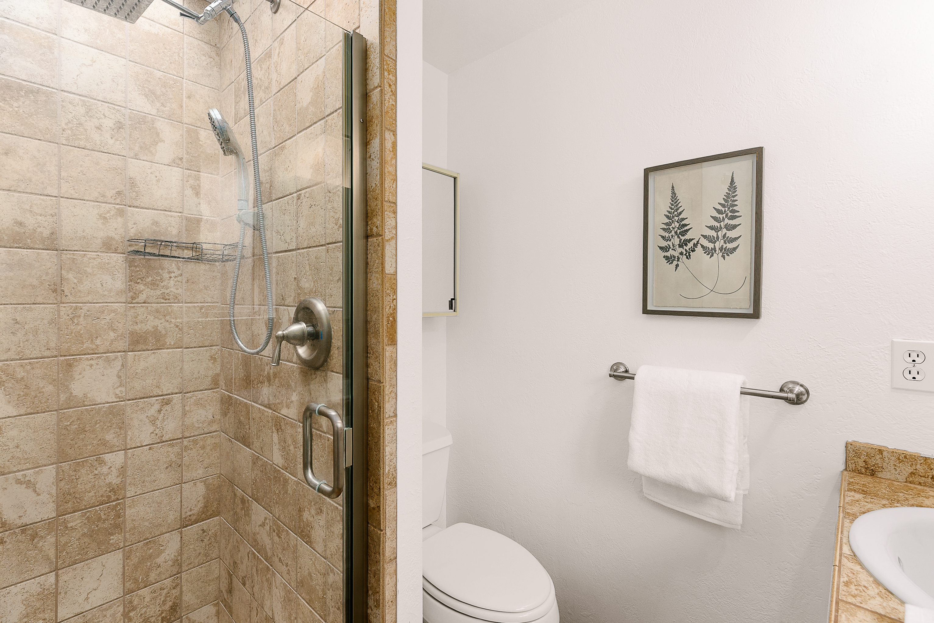  22120 Sea Vista NE, Poulsbo, WA 98370 - 物件實景