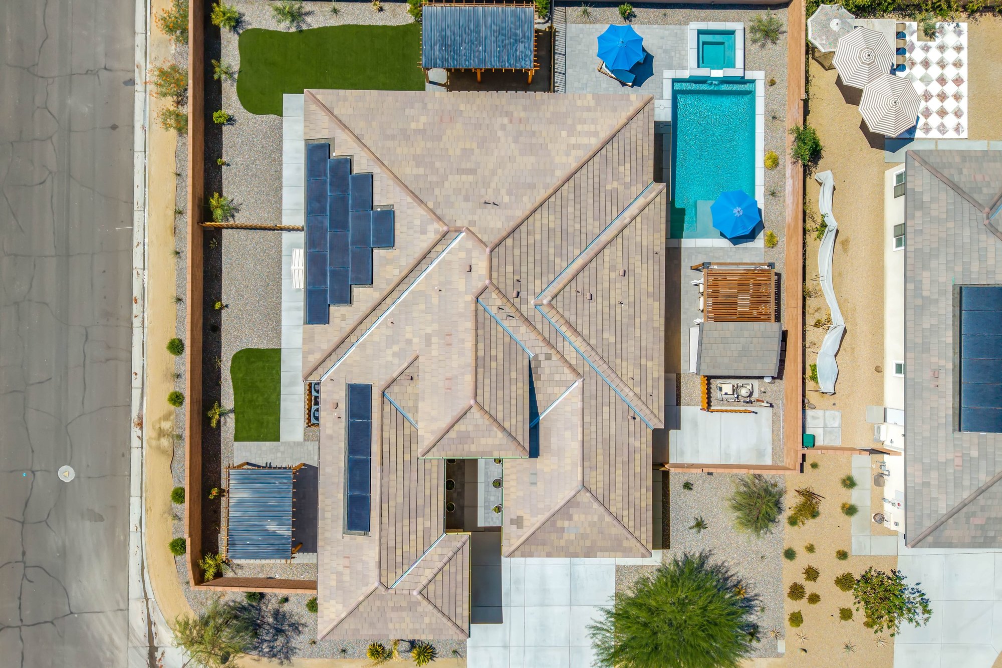  RARE LA QUINTA RETREAT DESIGNED FOR LUXURIOUS MULTIGENERATIONAL LIVING - 物件實景