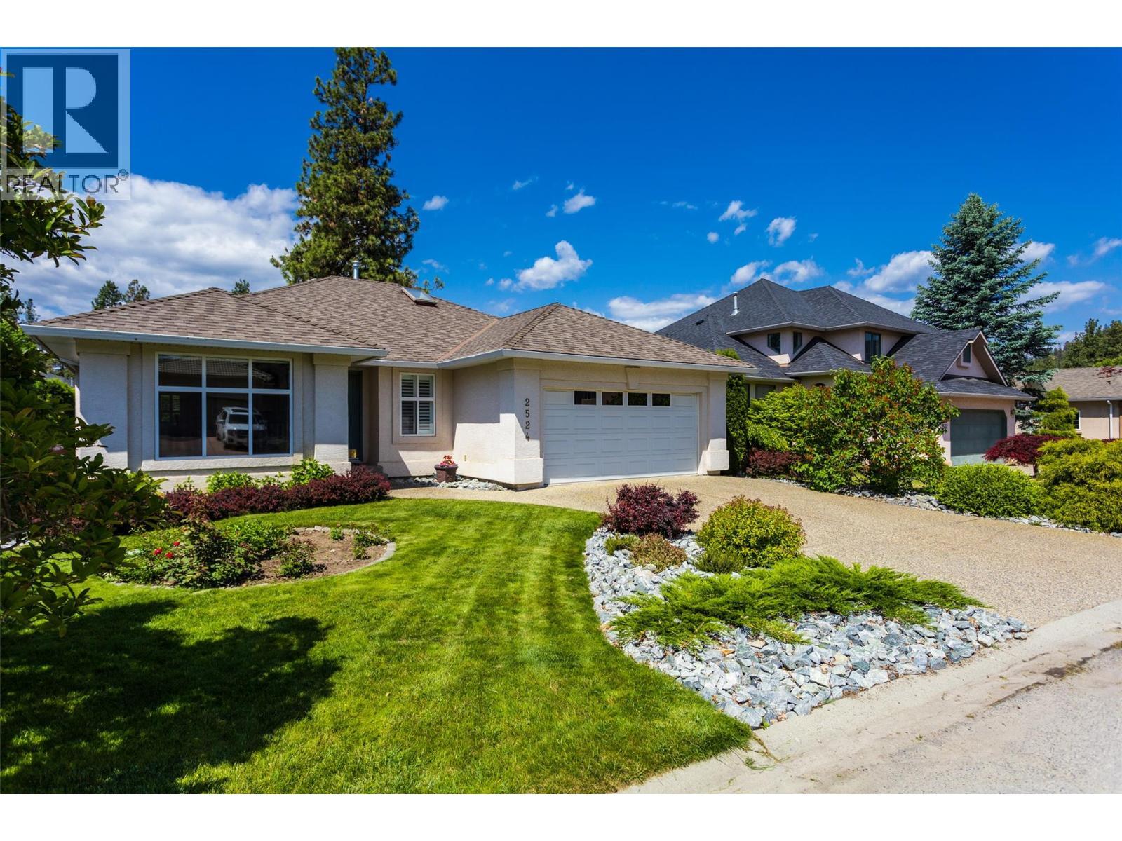 KELOWNA, British Columbia, V1V 1Z9, CA, 4 Bedrooms Bedrooms, ,3 BathroomsBathrooms,Residential,For Sale,1961747