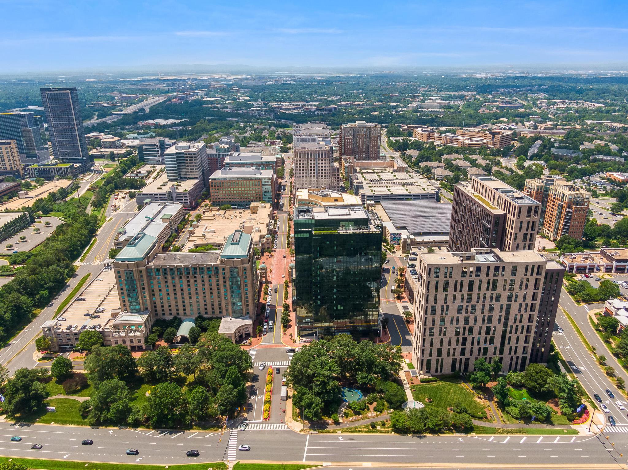  12000 Market Street, Reston, VA, 20190 - 物件實景