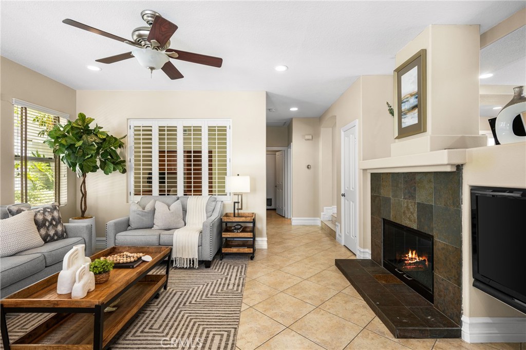 Lake Forest, California, 92610, United States, 5 Bedrooms Bedrooms, ,3 BathroomsBathrooms,Residential,For Sale,1903296